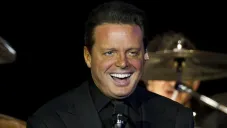 Luis Miguel durante un concierto