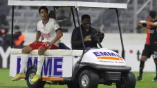 Luis Puente saliendo de cambio