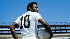 Santos no retirará el 10 en honor a Pelé