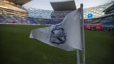 Banderín de corner del Puebla