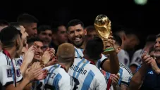 Kun Agüero le responde a Zlatan :&quot;somos campeones del mundo y te querés matar”