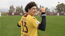 El arquero azteca es uno de los que más ataja en el Viejo Continente