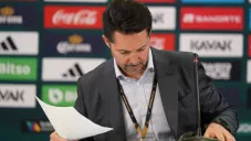 Yon de Luisa en conferencia