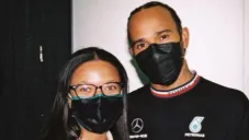 Lewis Hamilton conmemoró este 8 de marzo con mensajes de apoyo