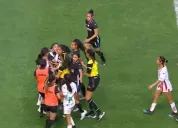 El partido entre Necaxa y Cruz Azul femenil terminó en empujones