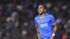 Escoboza, haciendo méritos para renovar con Cruz Azul: 'Lo estaba buscando con el trabajo del día'