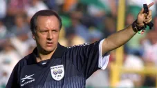 Eduardo Brizio lamentó lo ocurrido con Fernando Hernández porque mancha al arbitraje mexicano