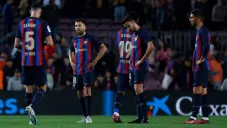 Jugadores del Barcelona lamentándose por el empate ante el Girona