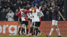 Europa League: Santi Giménez y el Feyenoord derrotaron a la Roma en los Cuartos de Ida