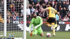 Diego Costa celebra el gol que abrió el marcador ante el Brentford