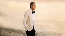 El cantante publicó un misterioso mensaje que solo contenía una cosa: la fecha 19 de abril