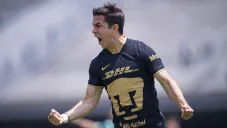Ulises Rivas festejando su gol ante Toluca