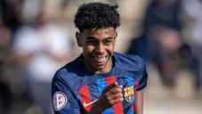 Yamal debutó en el primer equipo del Barcelona a los 15 años de edad