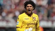 ¡XI ideal otra vez! Guillermo Ochoa volvió a brillar con el Salernitana y la Serie A lo reconoce