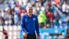 Ricardo Ferretti en el Estadio Hidalgo con Cruz Azul
