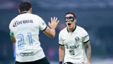 Alejandro Zendejas en celebración de gol