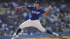 Julio Urías brilló en la victoria de los Dodger ante los Padres de San Diego