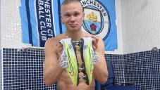 Haaland presume sus botines modificados