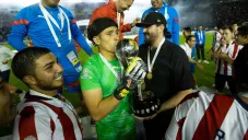 Amaury Vergara celebrando el Campeón de Campeones