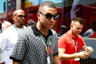 Mbappé llegando al Gran Premio de España 2023