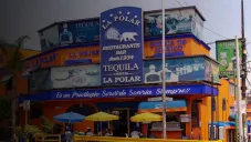 Restaurante La Polar hace fiesta con mariachi por reapertura y lo clausuran a las tres horas