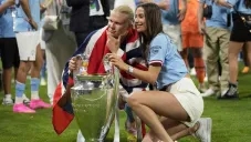 Champions League: ¿Quién es la novia de Erling Haaland que lo acompañó en la Final?