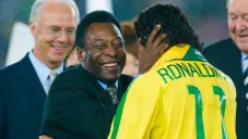 Inteligencia Artificial deja fuera a Ronaldinho del 11 histórico de Brasil