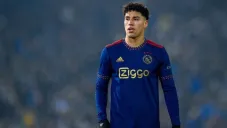 Jorge Sánchez: Con pie y medio fuera del Ajax
