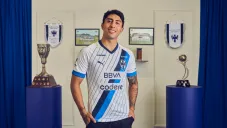 Puebla trollea a Rayados por el diseño de su jersey
