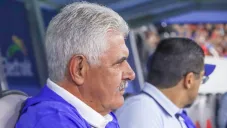 Tuca Ferretti se fue sin dar declaraciones del Estadio Jalisco
