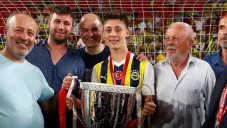 Arda Güler campeón con el Fenerbahçe