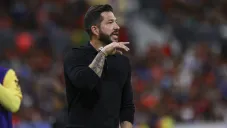 Benjamín Mora dirigiendo al Atlas