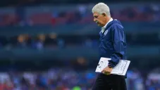 ¡Papelón de Cruz Azul! La Máquina hace el ridículo en su presentación en el Estadio Azteca