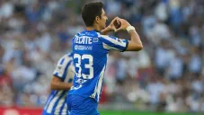 Stefan Medina celebrando su gol