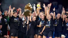 PIO FC ganando el título de la Queens League