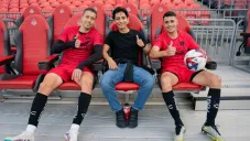 Donovan conviviendo con el Atlas