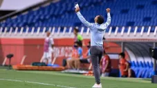 Lozano se quedará en el Tri, al menos un año más