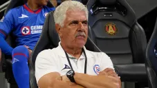 Tuca Ferretti tras su saida de Cruz Azul: 'Tuvimos un ching... de oportunidades, pero no la metimos'