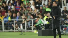 Xavi Hernández dirigiendo al FC Barcelona