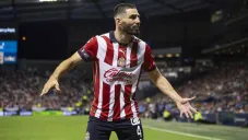 'Pollo' Briseño obtiene su título como entrenador de Conmebol