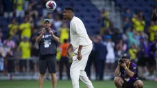 Giannis llegó al Geodis Park para ver la Final