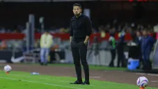 Benjamín Mora dirigiendo al Atlas