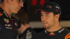 Checo Pérez explica su diferencia con respecto a Verstappen: &quot;Tuve más problemas con el coche&quot;