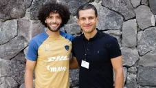 Huerta junto a Jaime Lozano