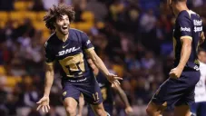 ¡Chinomanía! César Huerta logró su primer doblete en Primera División y pelea por el título de goleo