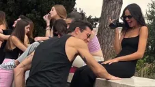 ¿Nuevo romance? Eiza González fue captada junto a Mario Casas en Roma