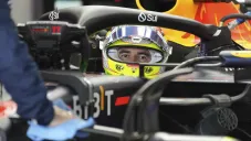 Checo Pérez revela diferencia con Verstappen: &quot;Se adapta muy rápido, yo tengo más dificultad&quot;