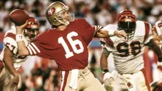 Montana durante el juego de campeonato ante Bengals