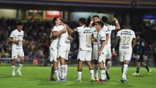 Pumas goleó 4-0 a Querétaro y la afición se lo reconoció