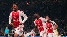 Festejo del cuadro del Ajax ante el gol